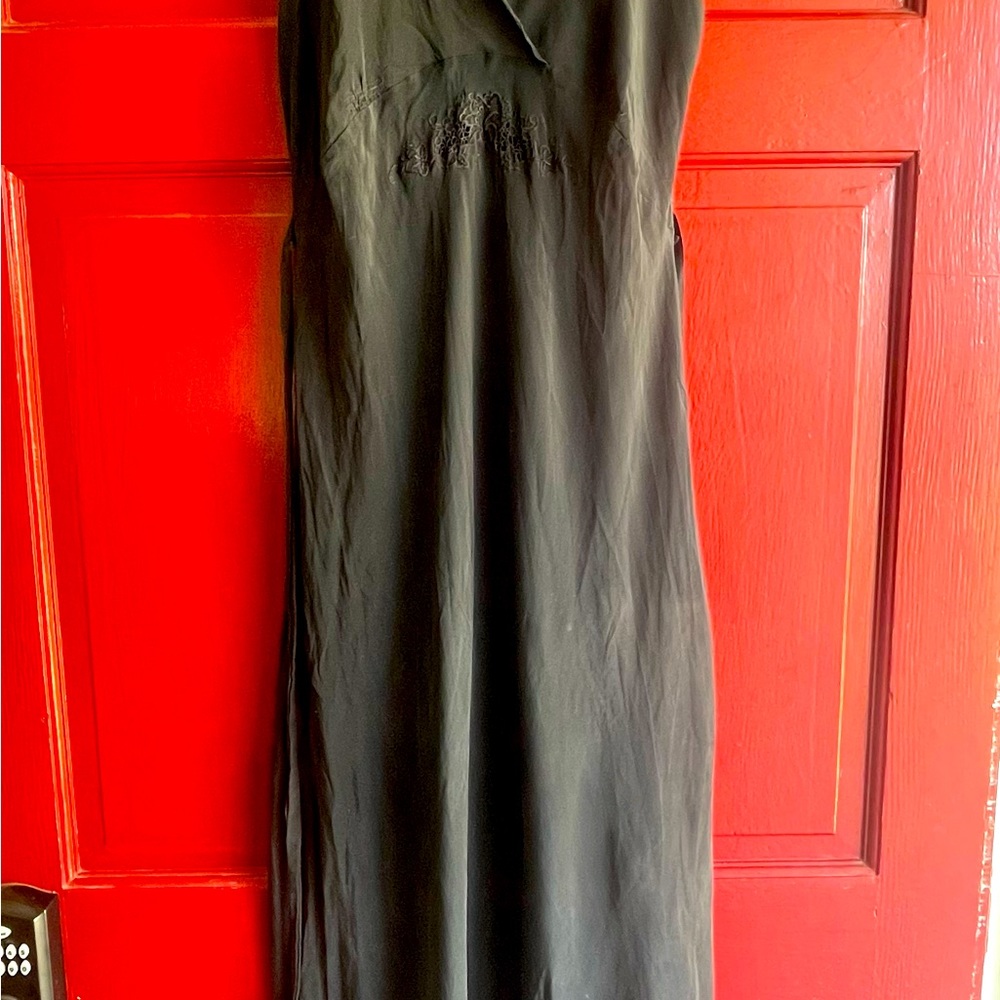 Long Black Vintage 100% silk night gown/ evening gown. Glamorous!!!